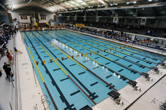 University of Minnesota Aquatic Center